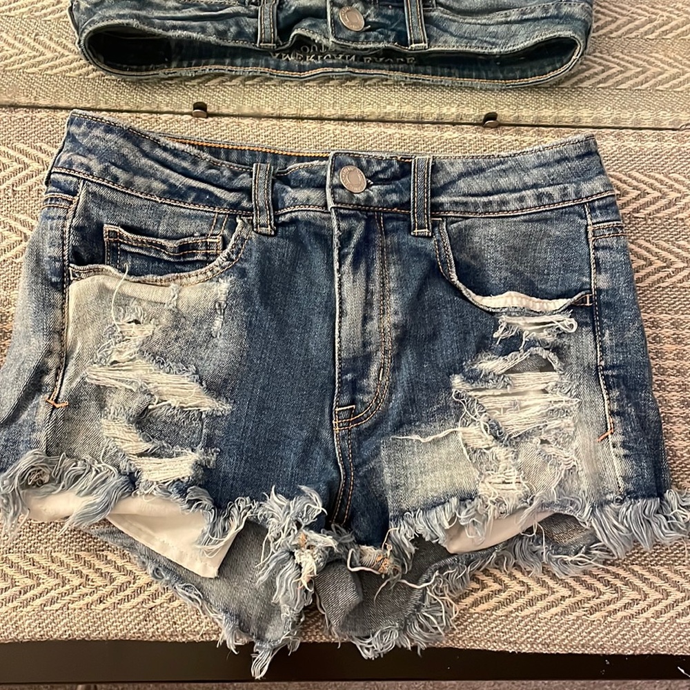American eagle High rise shortie, size 6